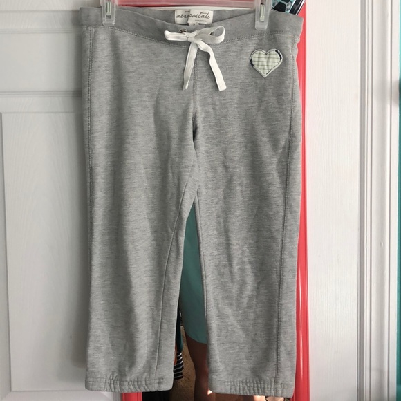 Aeropostale Sweats/joggers! Cute and comfy❤️ - Picture 6 of 6